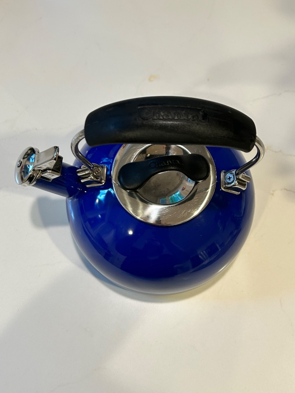 Chantel Classic Cobalt Blue Whistling 1.8 Qt Tea Kettle - Picture 3 of 9